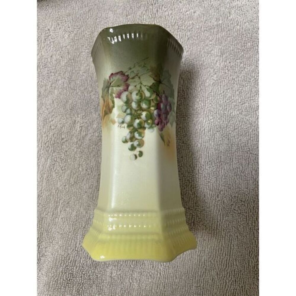 Vintage Andrea By Sadek 4.5" Tall Hat Pin holder